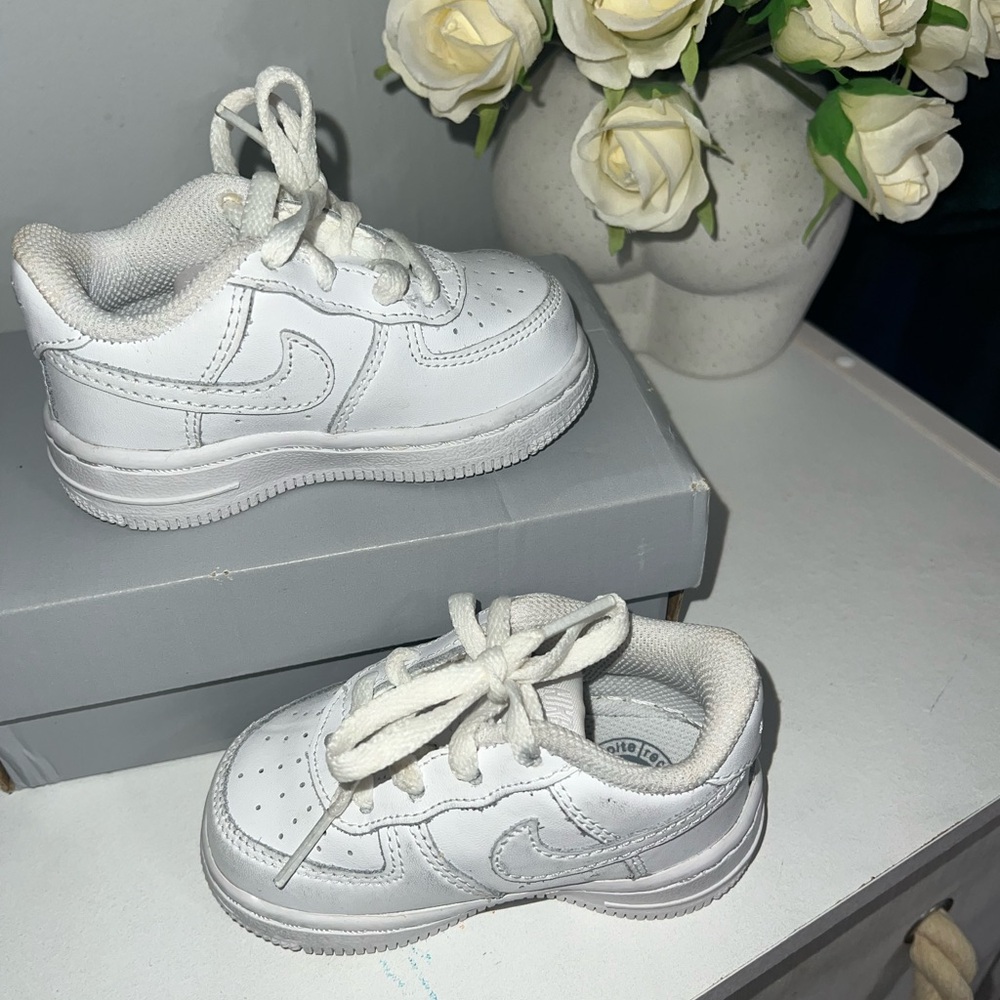 Toddler white Nike sneakers